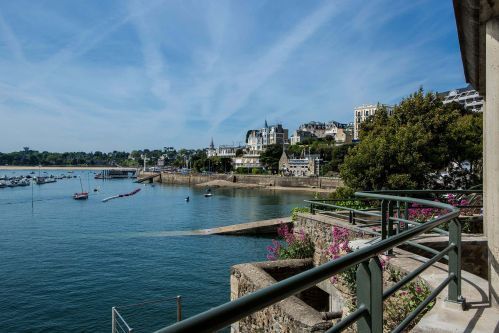 Hotel Castelbrac - Aquarium Bar & Charcot Lounge